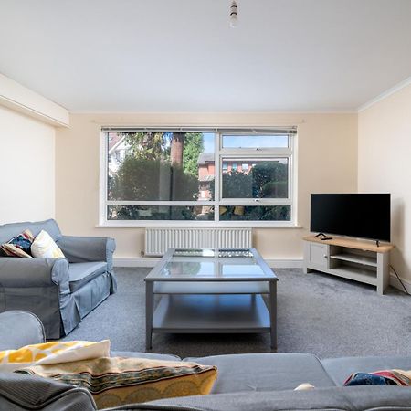 Redhill Surrey 2 Bedroom Pet Friendly Apartment By Sublime Stays Dış mekan fotoğraf