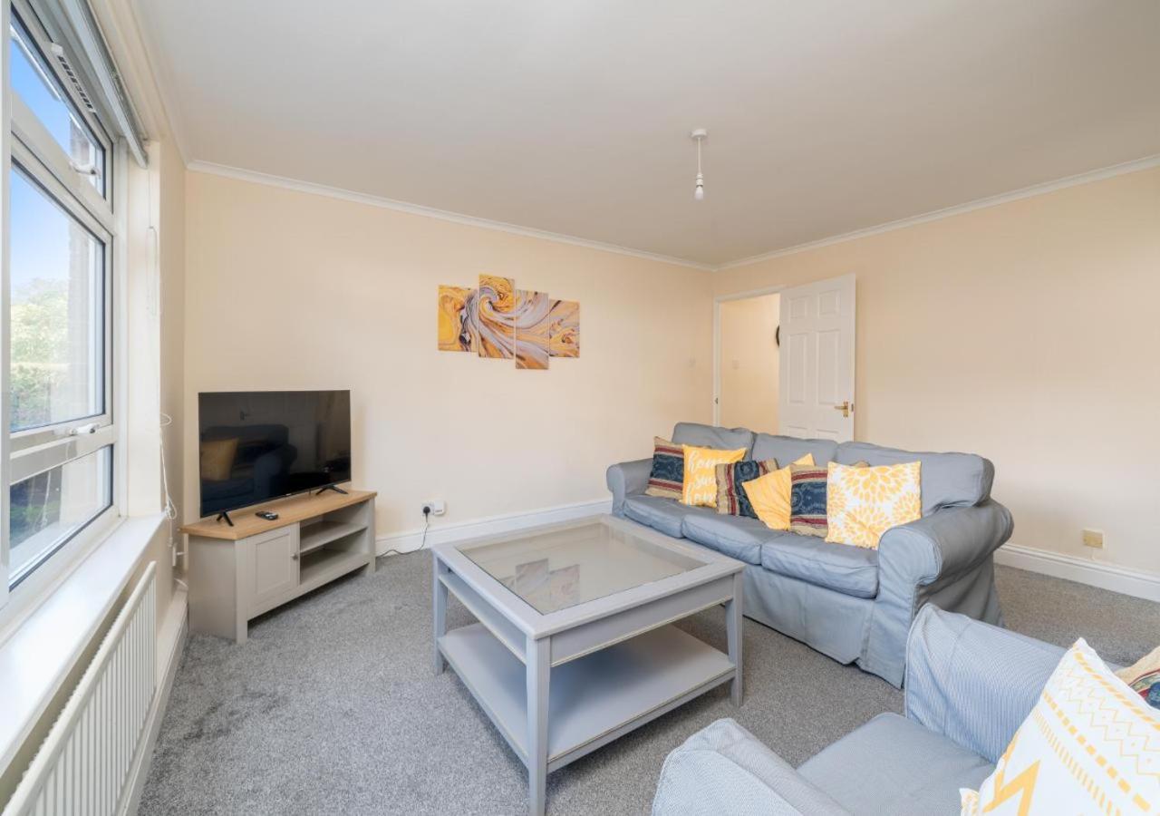 Redhill Surrey 2 Bedroom Pet Friendly Apartment By Sublime Stays Dış mekan fotoğraf